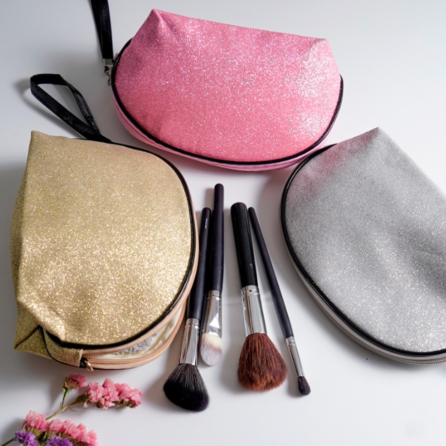 COSMETIQUERA DE POLIÉSTER CON ACABADO GLITTER F0342